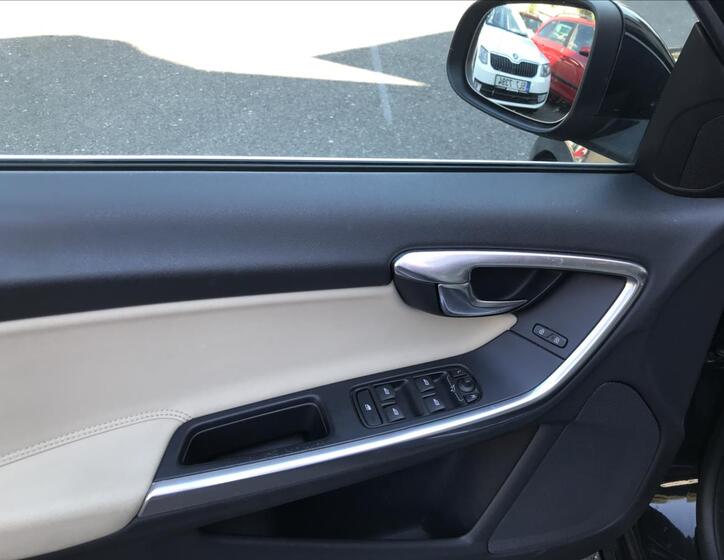Volvo S60 9