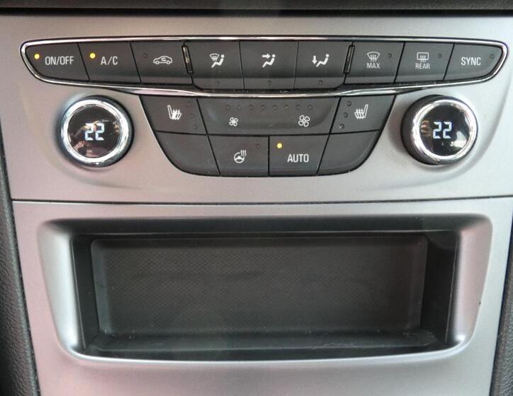 Opel Astra 23