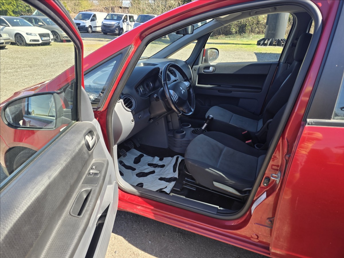 Mitsubishi Colt