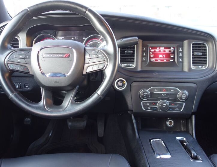 Dodge Charger 9