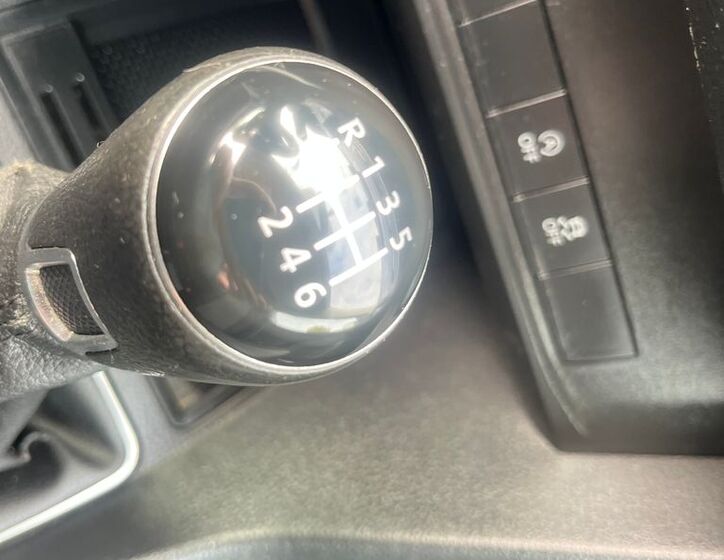 Volkswagen Caddy 19