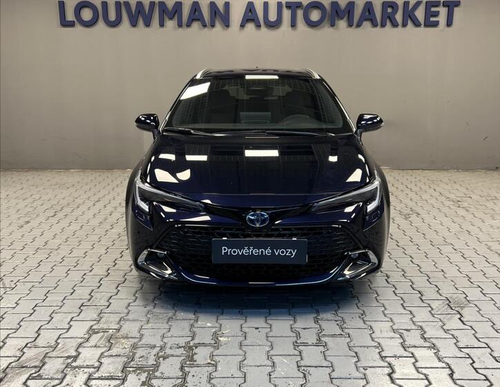 Toyota Corolla 4