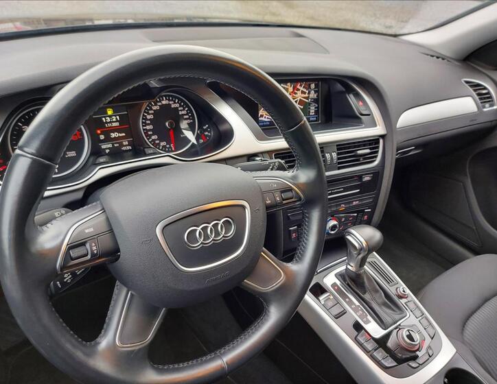 Audi A4 37