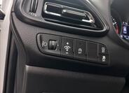 Hyundai i30 14