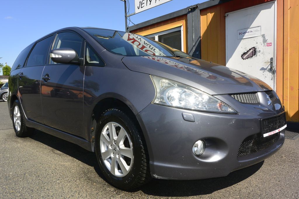 Mitsubishi Grandis
