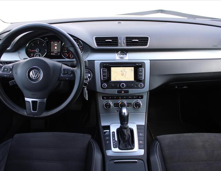 Volkswagen CC 13