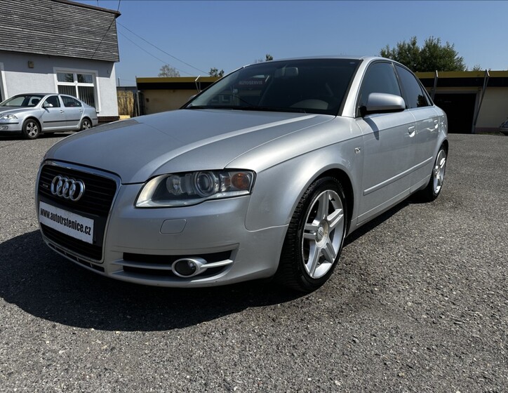 Audi A4 1