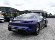 Porsche Taycan 6