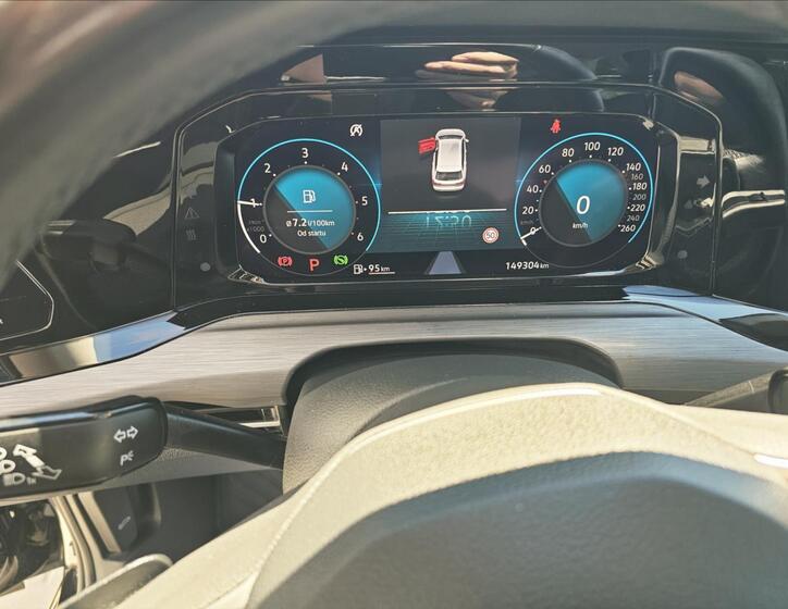 Volkswagen Golf 18