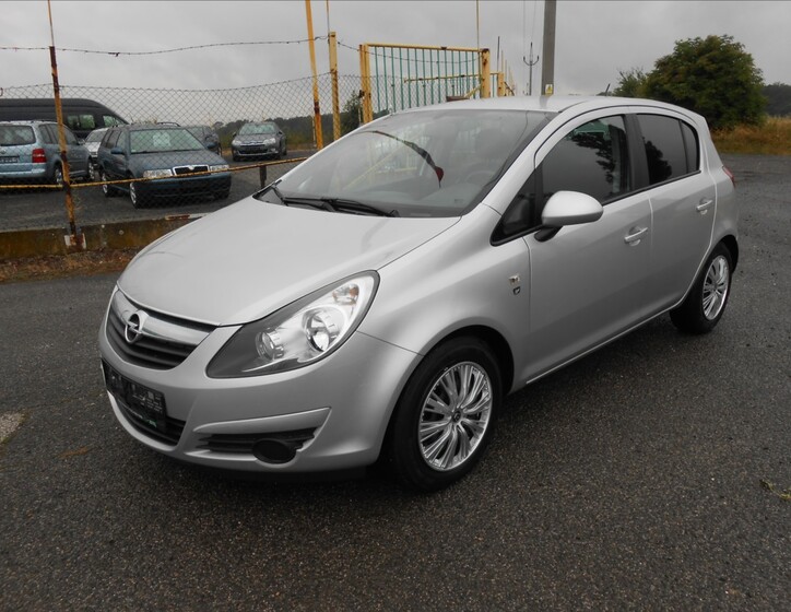 Opel Corsa 1