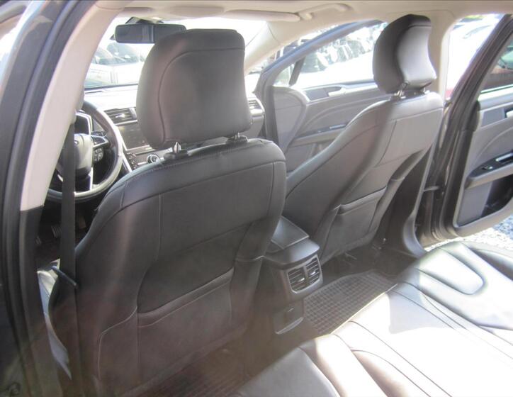 Ford Mondeo 27