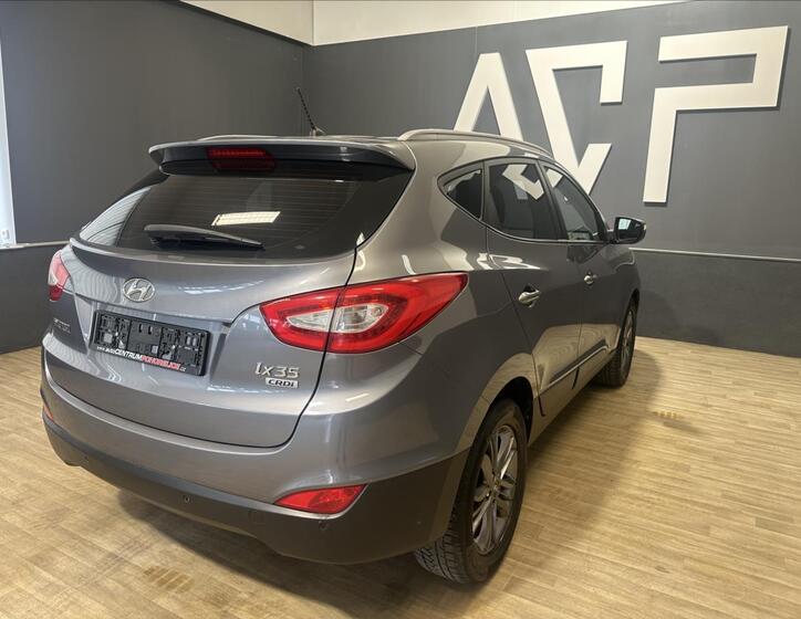 Hyundai ix35 7