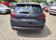 Peugeot 2008 8