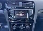 Volkswagen Golf 30