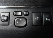 Toyota Avensis 26