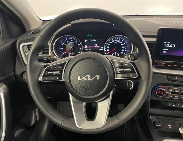 KIA Ceed 11