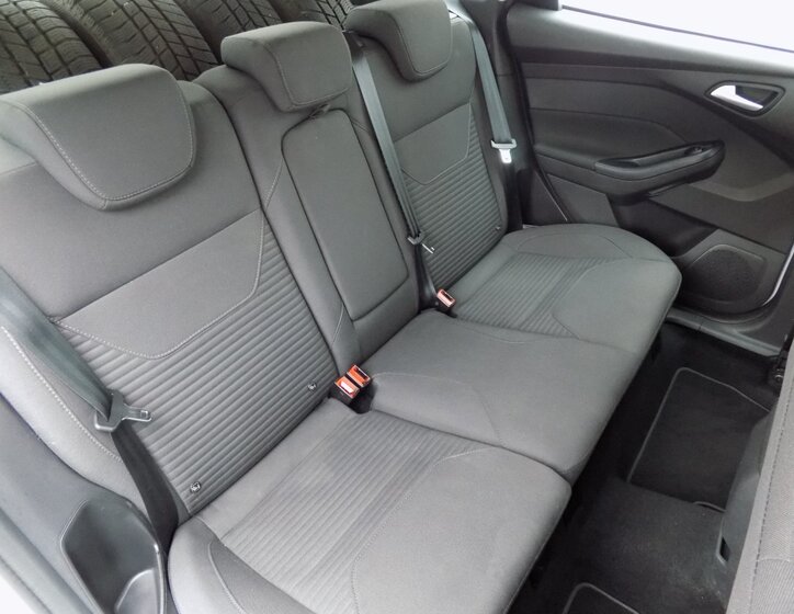 Ford Focus 18