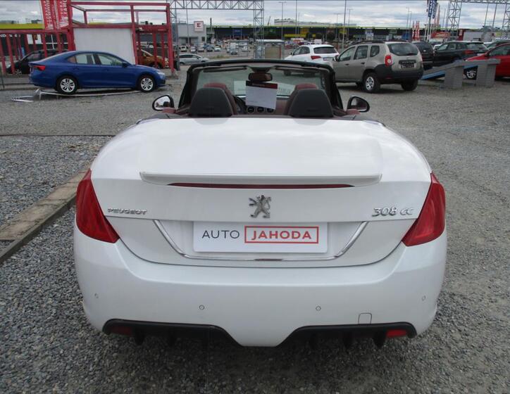 Peugeot 308 13