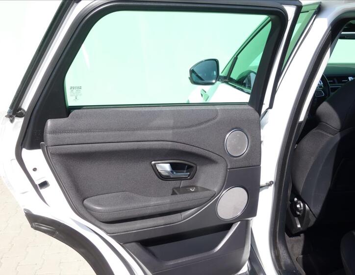 Land Rover Range Rover Evoque 28