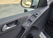 Volkswagen Tiguan 9