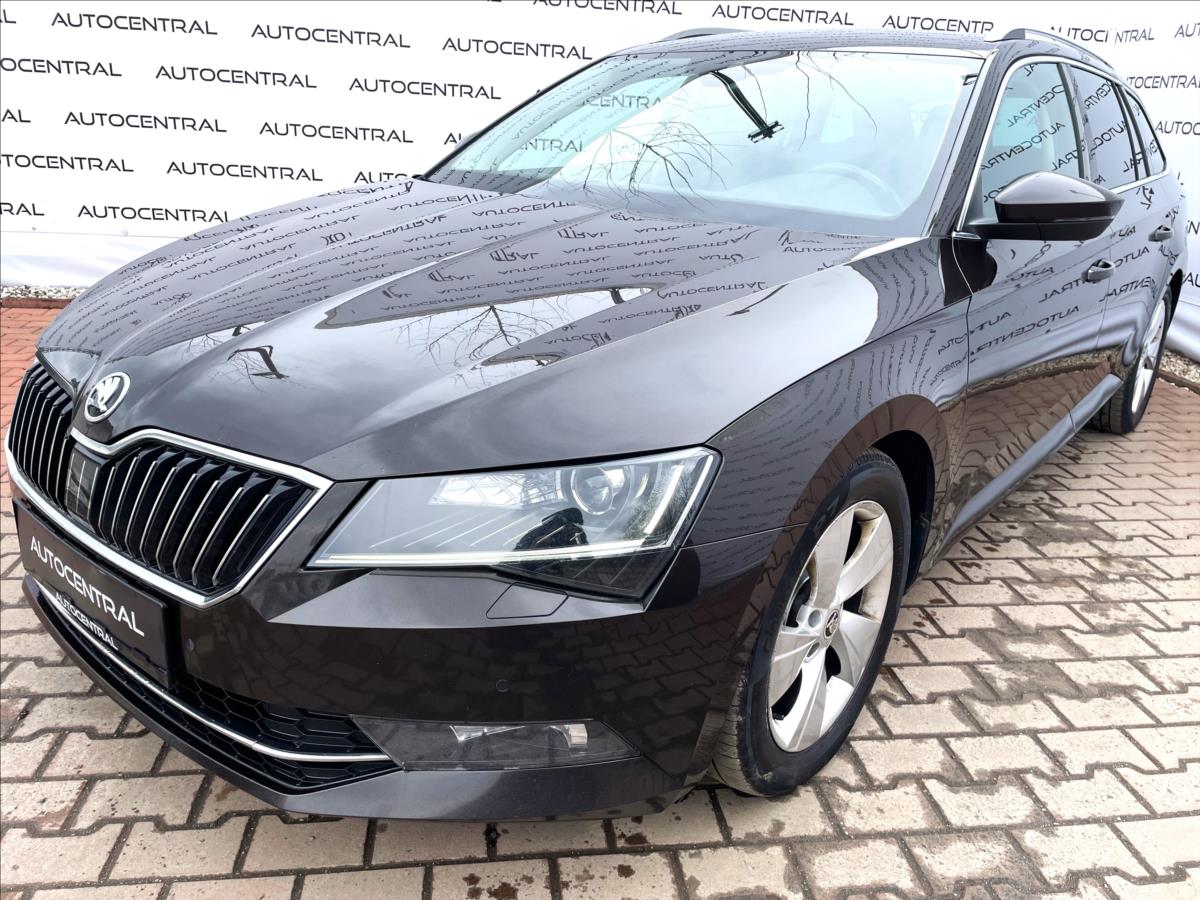 Škoda Superb