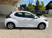 Toyota Yaris 7