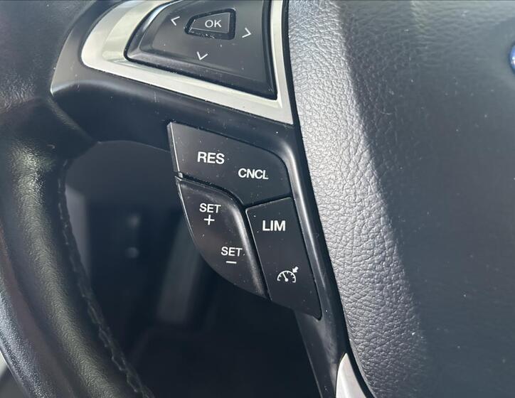 Ford Mondeo 10