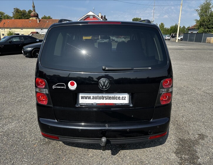 Volkswagen Touran 4