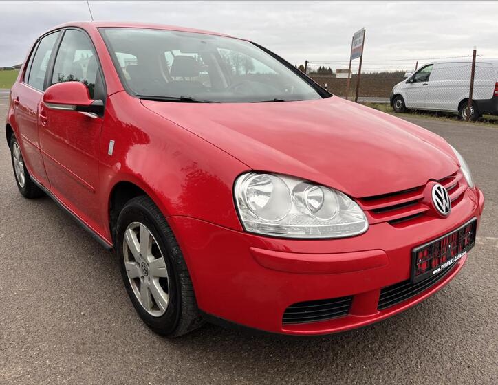 Volkswagen Golf 32