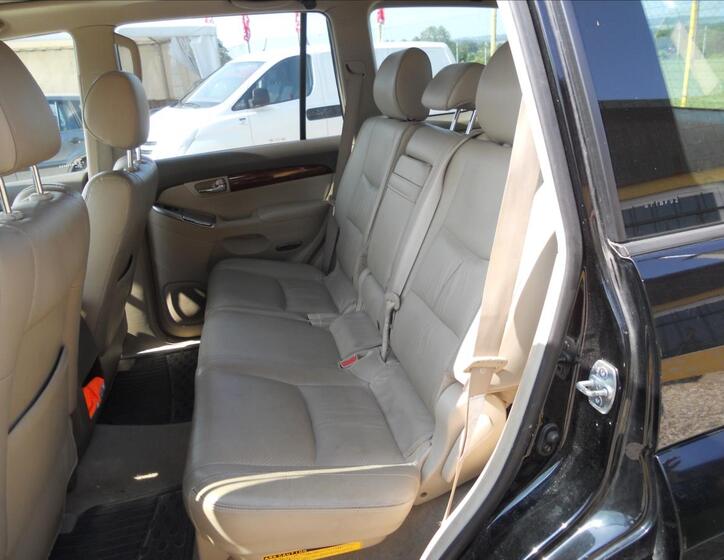 Toyota Land Cruiser 18