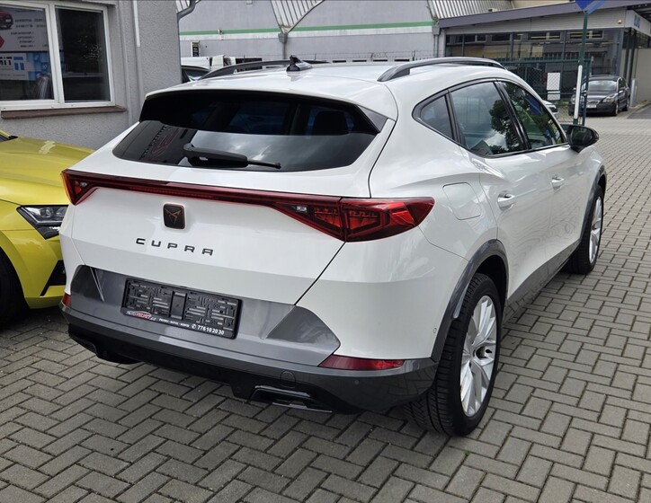 Cupra Formentor 3