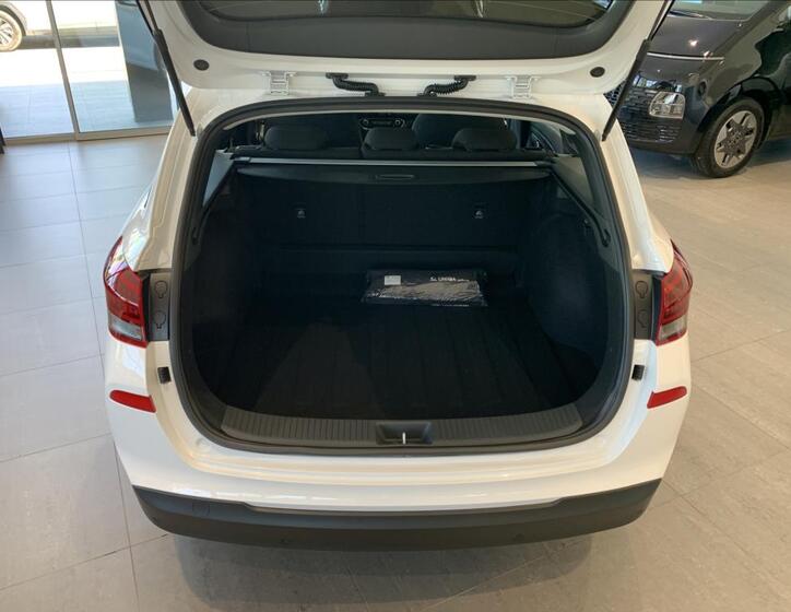 Hyundai i30 9