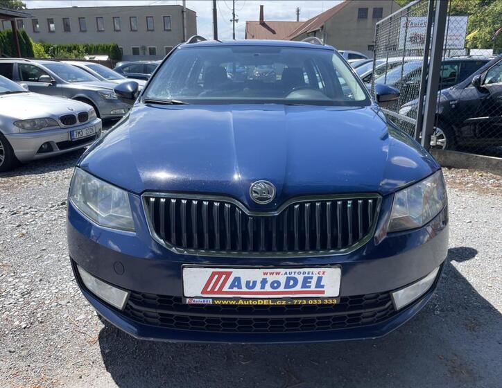 Škoda Octavia 10