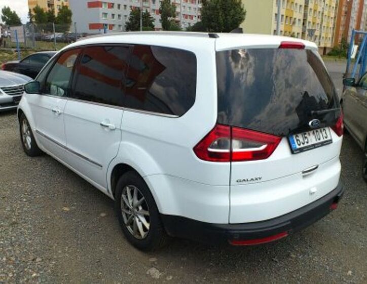 Ford Galaxy 5