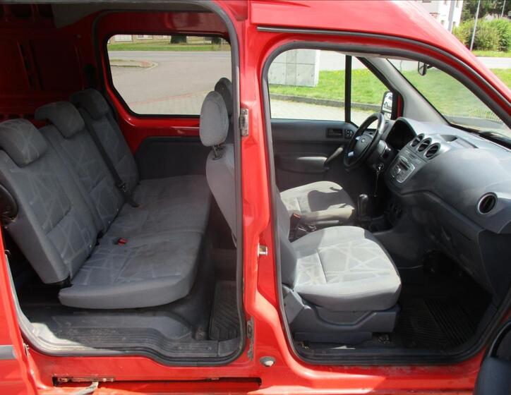 Ford Tourneo Connect 11