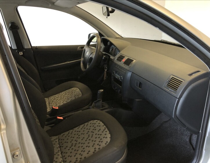 Škoda Fabia 12