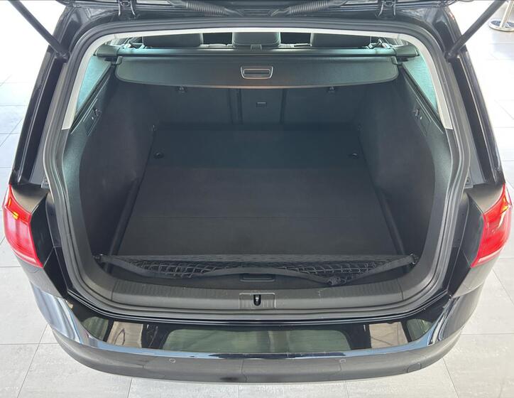 Volkswagen Golf 25