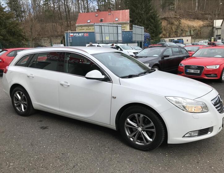 Opel Insignia 4