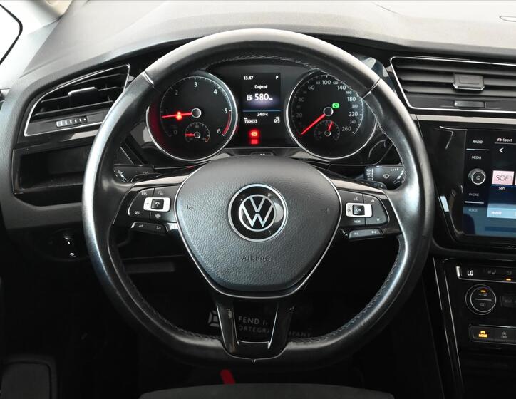 Volkswagen Touran 17