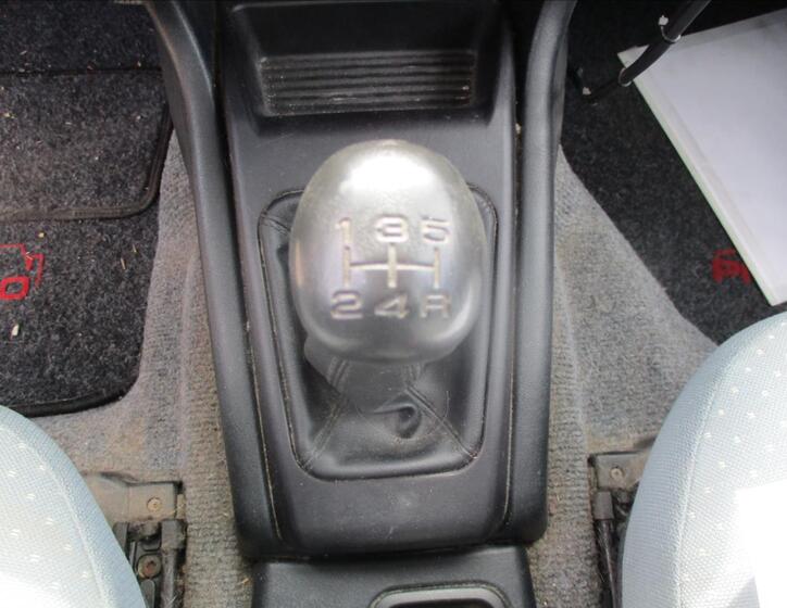 Mitsubishi Pajero Pinin 18
