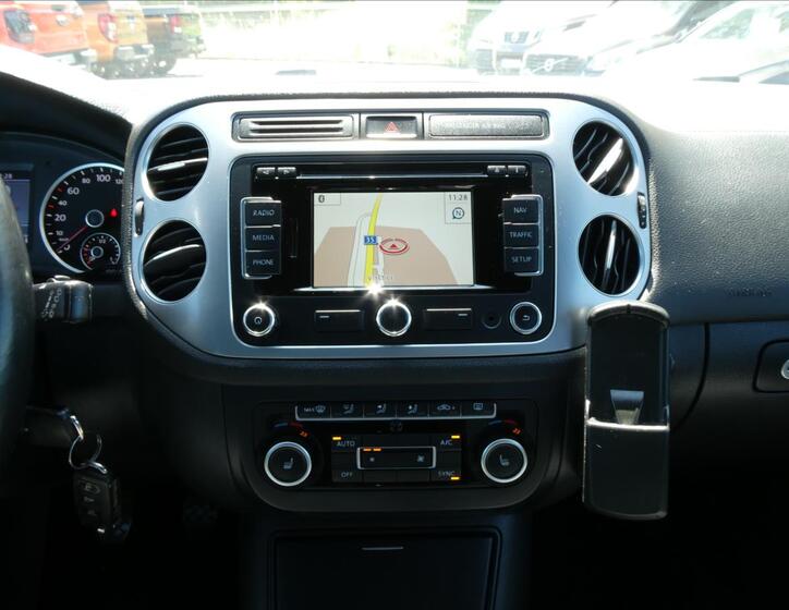 Volkswagen Tiguan 29