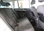 Volkswagen Tiguan 13