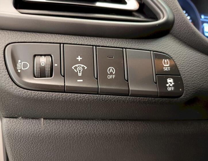 Hyundai i30 22