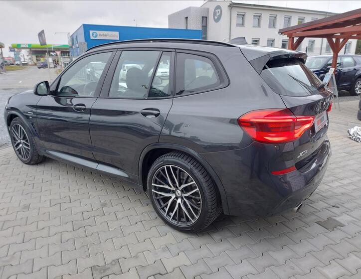 BMW X3 8