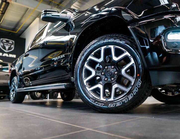 Dodge RAM 39
