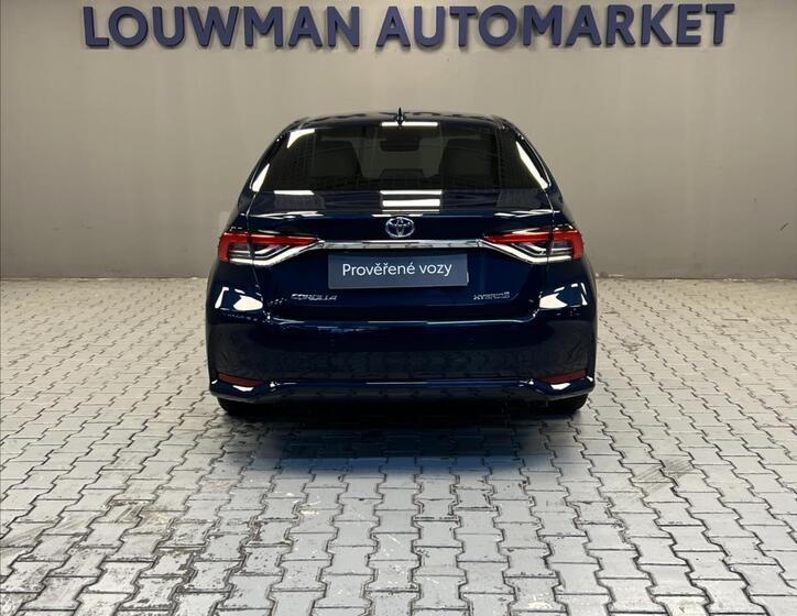 Toyota Corolla 15