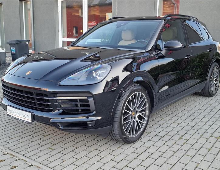 Porsche Cayenne 5