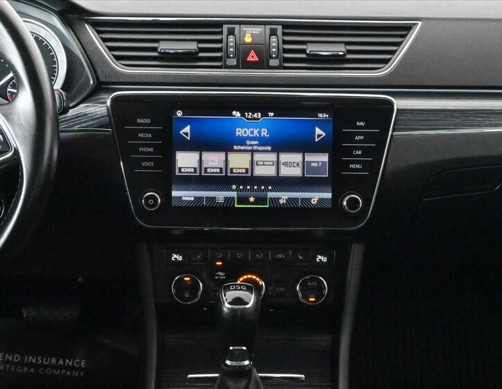 Škoda Superb 12