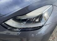 Tesla Model 3 42