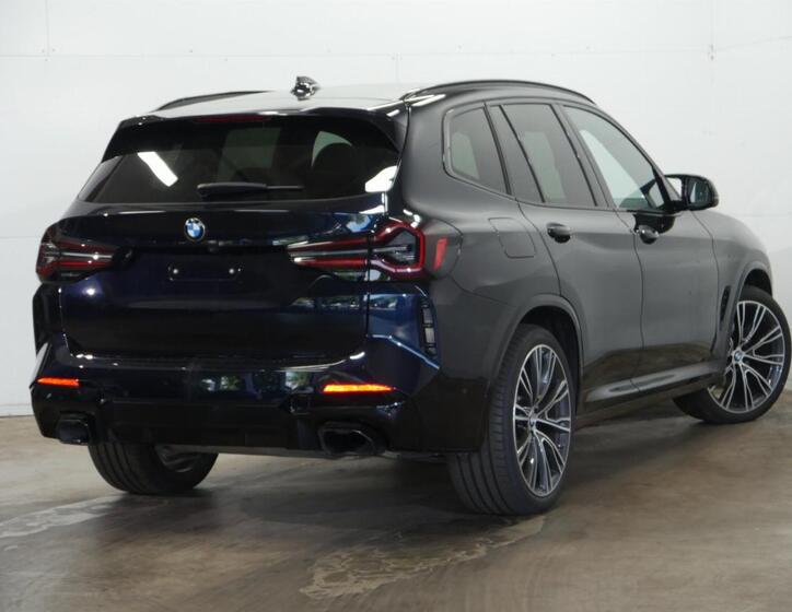 BMW X3 4